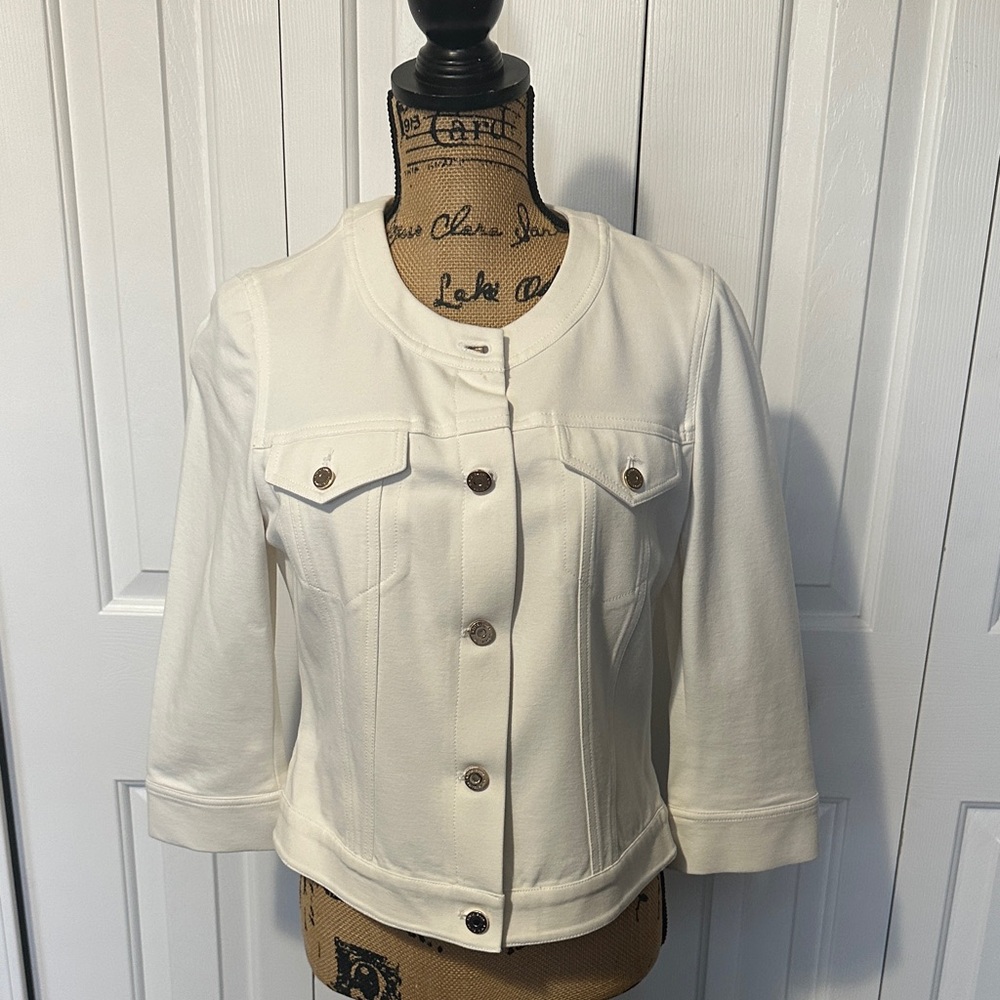 WHBM White 3/4 Sleeve Blazer